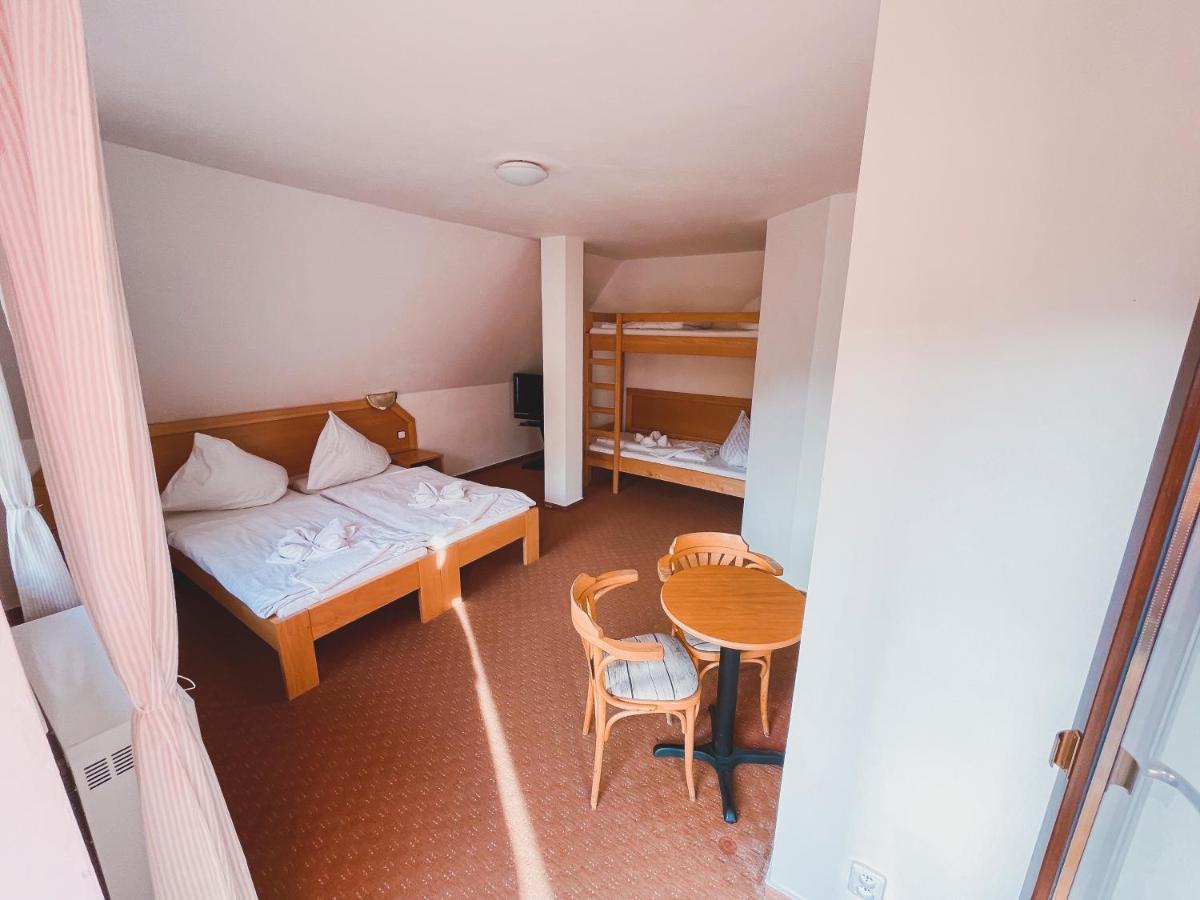 Horsky Hotel Idol Horní Mísečky Eksteriør bilde